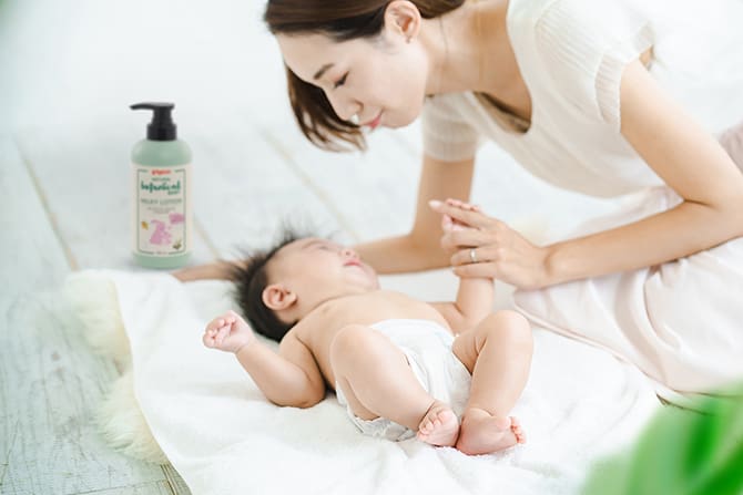 Baby Skin Care Routine: A Step-By-Step Guide To Baby-Soft Skin
